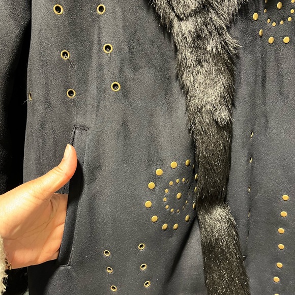 Vintage coat black with faux fur - Picture 8 of 12